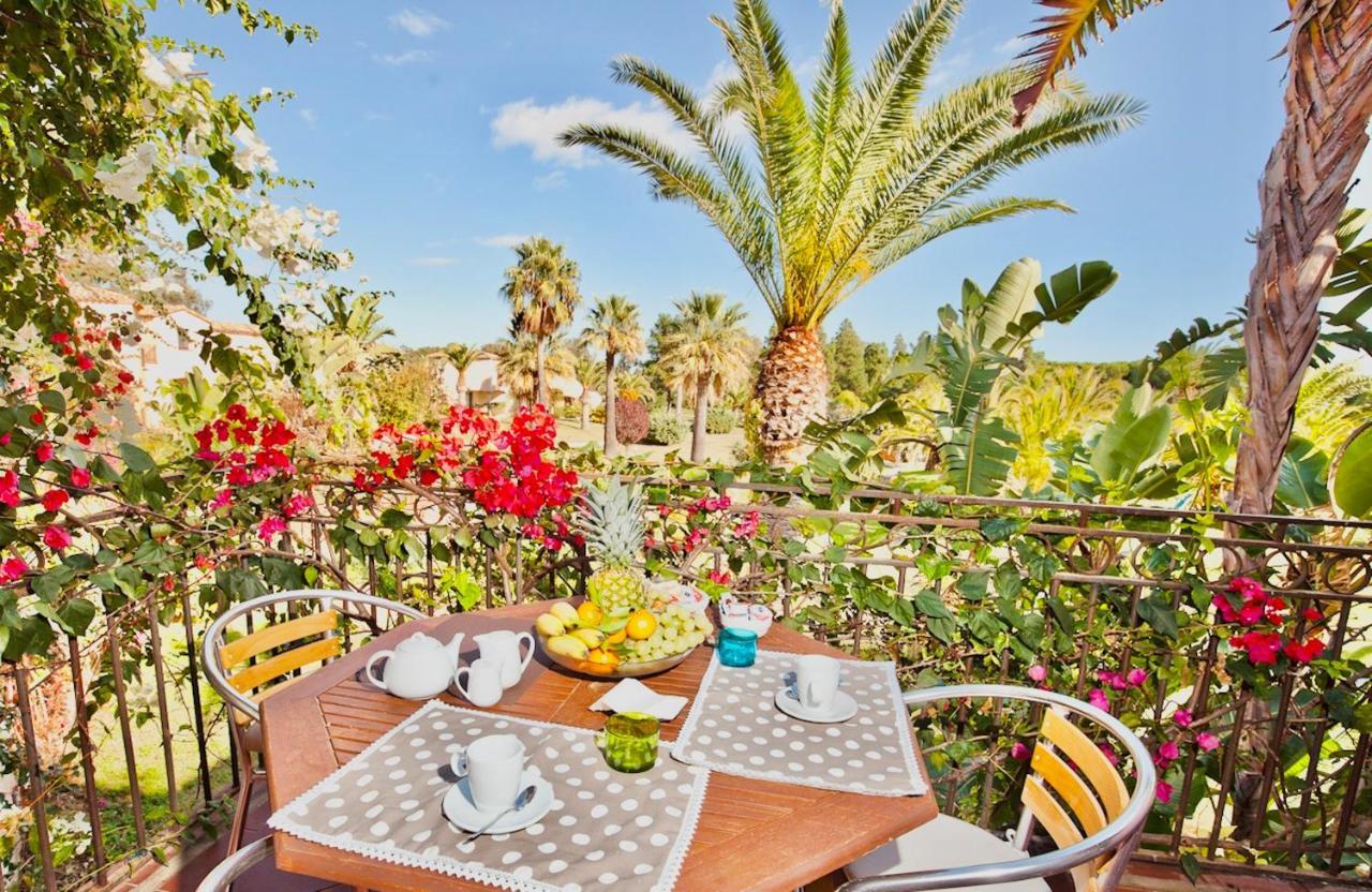 Apartments In Residence With Swimming Pool In Santa Margherita Di Pula, 250 Meters From The Sea מראה חיצוני תמונה
